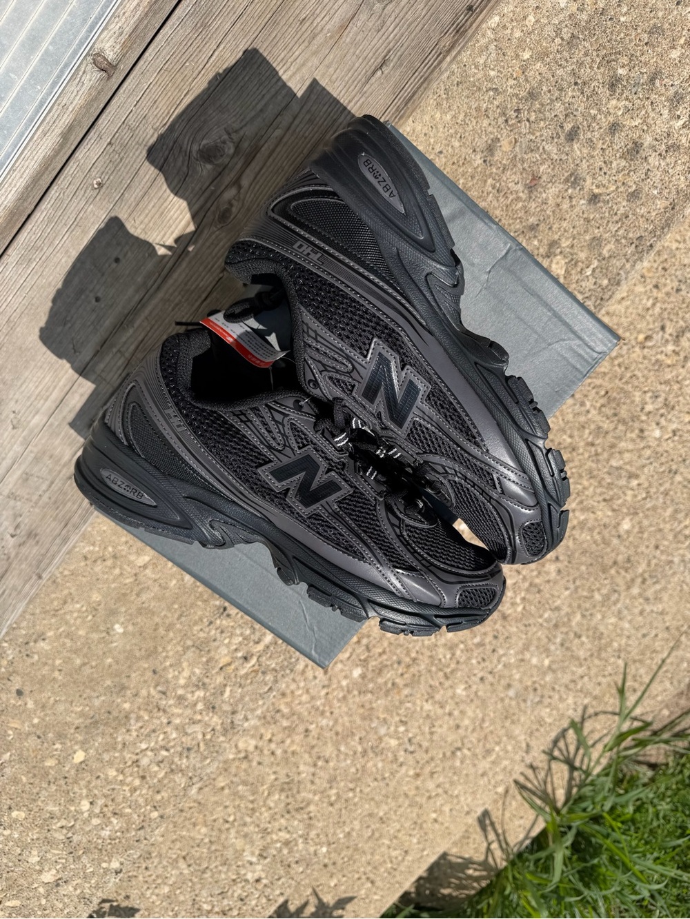 & Other Stories Men's Black Low-Top Sneakers
